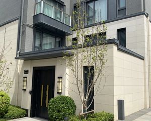 (燕子推荐)独门独院别墅 地铁青龙湖 河西湖畔 观山望水!