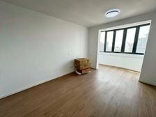 近中山医院!接受置换和动迁!凤凰楼层!采光全天无遮挡