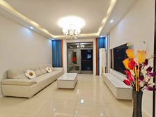 5号线轻轨站楼上 正规精装三房 拎包入住 采光好 户型好