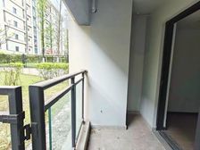 100平花园!!!捡耙活安静不吵 业主急售 板式洋房 过渡