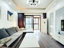 电梯8楼小洋房,送南北双阳台,龙华品质小区 另有产权车位