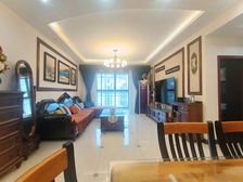 小姐姐一手装修好房!正规三房双卫!拎包入住!全实木家具!