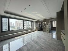 东五环三居,朝阳北路地铁300米,交通方便,配套成熟,