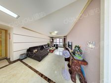 名泉春晓 精装大三居 带车位地下室 看房方便