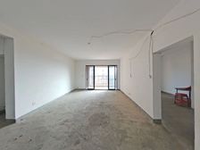 急售送车位 全小区蕞低价 国博二期稀缺四房洋房近地铁莱电咨询