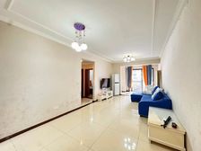 万象城,华润嘉悦府,精装两室,带露台.车位,业主急卖