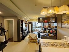 杨家坪步行街 轻轨站 万象里背面业主温馨精装两室拎包住