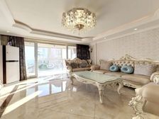 老房东单独委托,楼层好采光好,整个小区醉便宜的一套