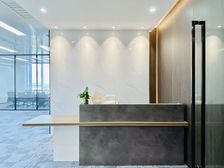 地铁口 珠江新城 高层精装带家私 拎包办公配套会议室 休闲区