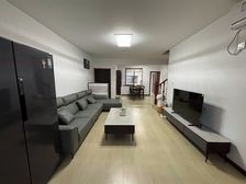 顶楼复式送50平米朝南露台 送小车库 精装拎包入住装修全送