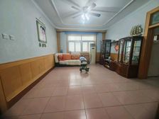 三中 滏阳小区 1楼 102平三室 老证带小房