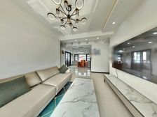 新上店长推荐水漾精装 楼层采光好保养好 万科物业