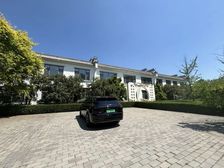 后沙峪带球场独立大院儿出租!1200平米起租价格面议