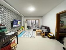 飞机户型10楼 有车位 送南露台(看户型图) 全明户型