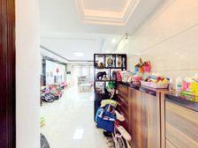 海伦堡御院 满五年南向望泳池 视野开阔 海伦堡御院 满五年南