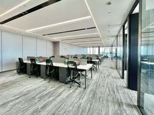 电梯口 绿地原盛国际旁 多套招租 面积 装修不等 随时可看