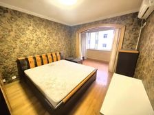 (电梯加装中) 10月出国 来电9折 有钥匙 一谈