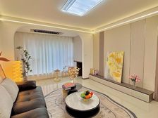 理工学校对面,带车位,带地下室文华近,精装未住,