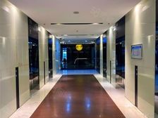 整层低丨金茂大厦丨有过成交丨独立空调丨地标赋能丨共同镀金丨