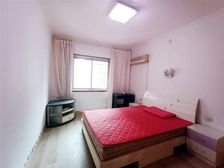 芭暑本布电梯两室 相当便宜 首付5万就du