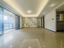 杨家坪商圈 轻轨旁 龙湖品质精装 念铁中铁小 急售!可大刀