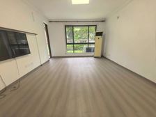 业主降价出售 东三新书包 中间楼层 采光无遮挡 看房随时