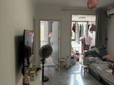 新上精装两房 拎包入住 采光好 近商场 地铁