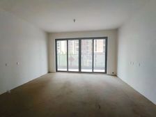 云樾兰庭 四室两厅两卫 143平新空房 有车位