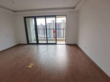 东宸源著 3室2厅2卫 精装修 245万元