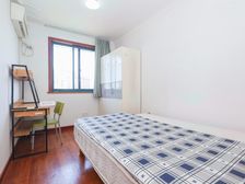 笋盘!精装修拎包入住!推窗见绿,苏州河畔,内环旁,长风公园!