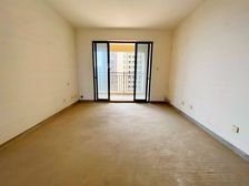 绿地国际博览城藏珑 双卫生间 通透三房 近地铁 交通便利