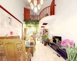 山语城小区 南北通透 精装修 三阳开泰户型