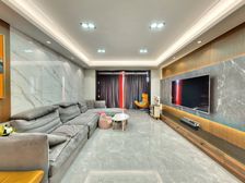 次新小区 水漾六期 60万精装大四房 诚意出售