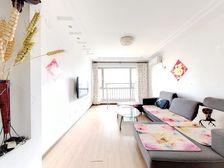 华府小两居83平49万!东南向采光好!