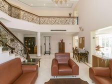 汤臣高尔夫(别墅) 5室2厅5卫 精装修 8950万元