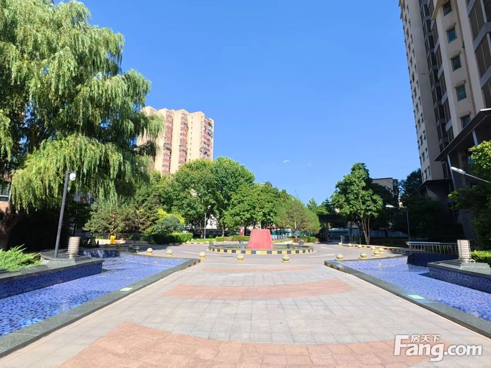 小区相关图