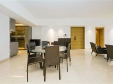 很难想象滨江凯旋门285平江景4房到了这个价格,5开头都不要