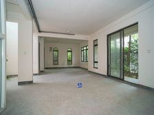 远中独栋别墅380平 可3套一起卖可单套卖 税费各付 随时看