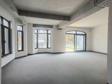 云锦东方三期别墅.一手现房.带300平花园.小区前排看房方便