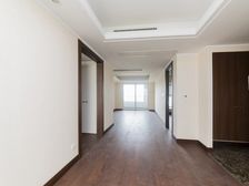 .独立防火门!!从未住过人!户型方正 高品质小区 诚心出售