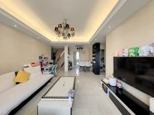 业主诚心出售,本房子业主还有一个地下车位