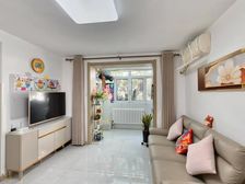 拥金0.5 华苑 安华里 二楼精装修 好位置 诚意出售