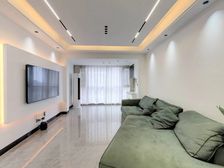 金鹰半山花园2居室户型房正采光好不临街新上房源!