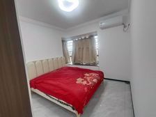 华发观山水 电梯房 产权清晰 小三房 满二 正南朝向