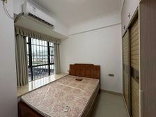 出售幸福湾电梯精装三房