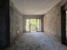 大翼龙苑 朝南 小三居 房龄新 商圈成熟 近医院 满五