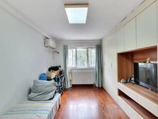 世昌里 两室南北通透 精装修 私产满5年 诚意出售 看房方便