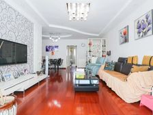 泰宸苑二期,南北通板式两房两厅,中间楼层。