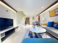 汉溪双地铁 K11购物中心旁 租客多 租金5千起 多户型选择