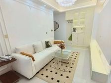 瀚康华府中间层大2居独立客厅前后不临街